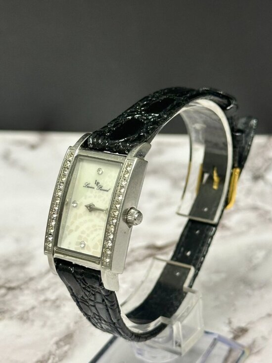 Lucien Piccard Tank Watch Women Mother of Pearl Dial Patent Leather Band 9\